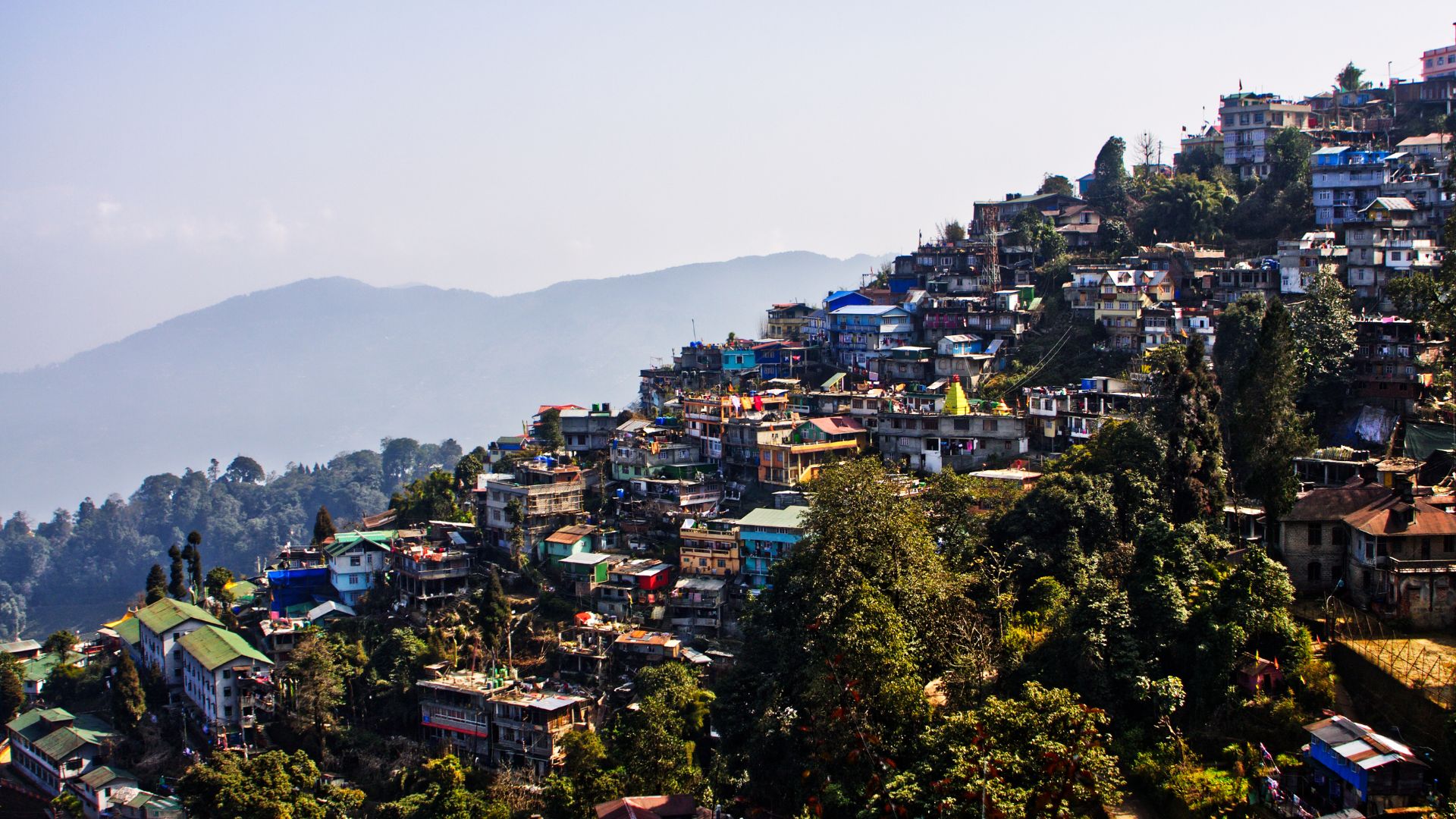 Ultimate Himalayan Explorer (2N Darjeeling + 1N Lamahatta + 1N Tinchuley + 1N Ramdhura) 5N/6D Plan