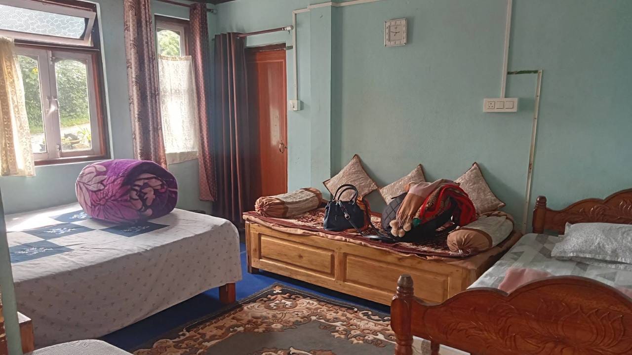 Himalayan Signature Circuit (2N Darjeeling + 1N Lamahatta + 1N Tinchuley + 1N Takdah) 5N/6D Plan day 5 image