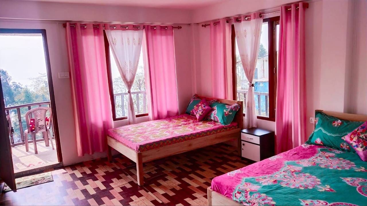 Himalayan Signature Circuit (2N Darjeeling + 1N Lamahatta + 1N Tinchuley + 1N Takdah) 5N/6D Plan day 5 image