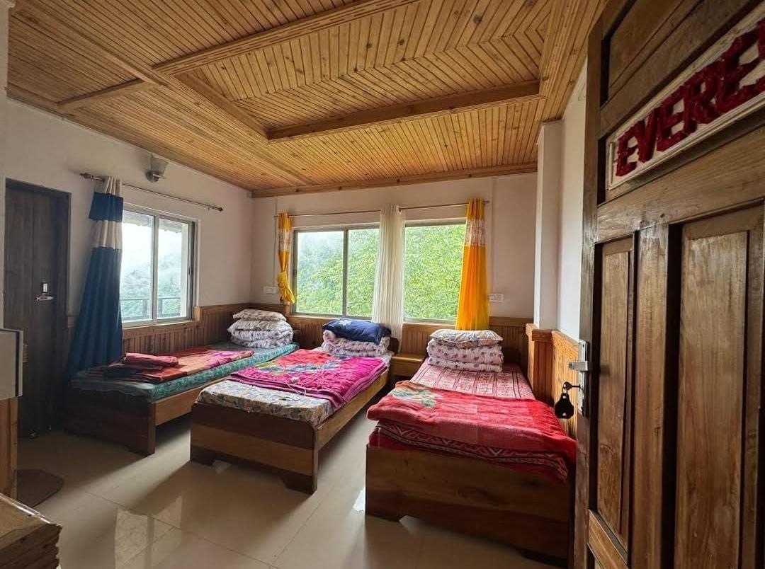 Ultimate Sandakphu Himalayan Traverse 7N/8D (Manebhanjang – Phalut – Srikhola Exit) day 7 image