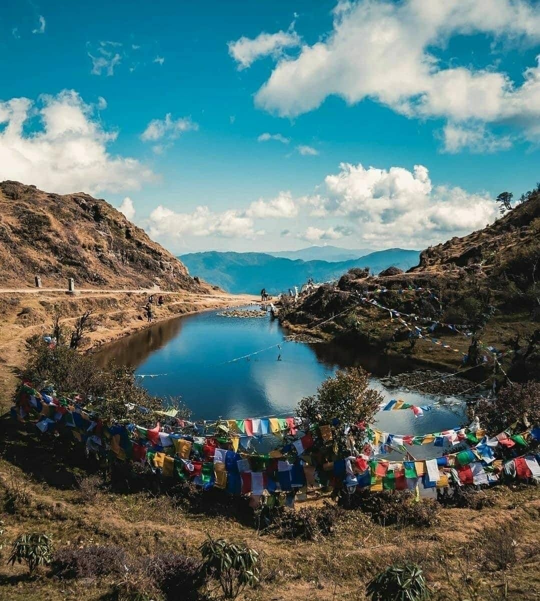 Sandakphu Trek | Tumling - Kalipokhri - Aahl - Upper Gurdum - Srikhola 5N/6D (Basecamp Tumling) day 2 image