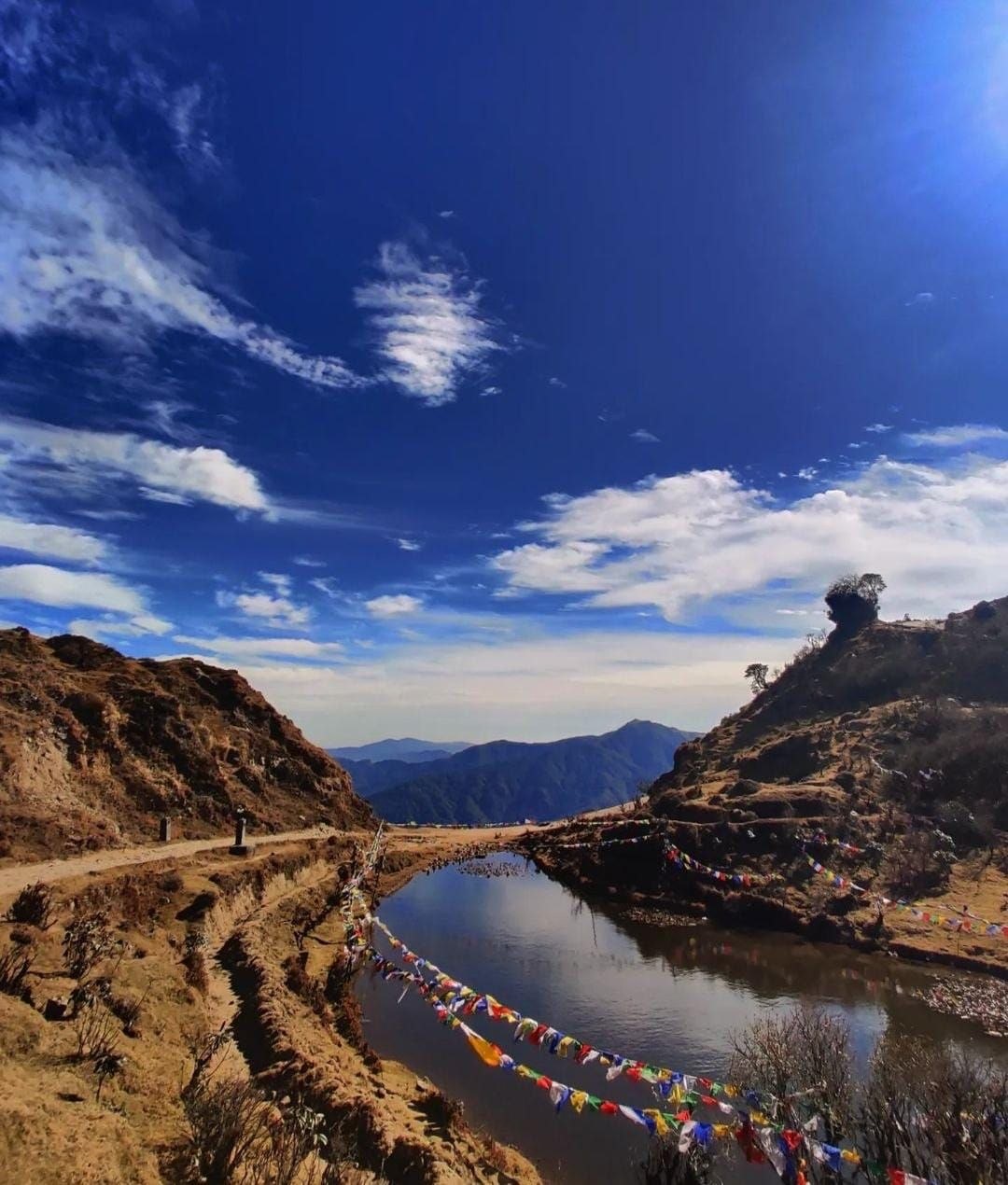 Sandakphu Trek | Tumling - Kalipokhri - Aahl - Upper Gurdum - Srikhola 5N/6D (Basecamp Tumling) day 2 image