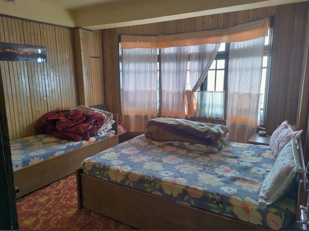 Shikhar Lodge