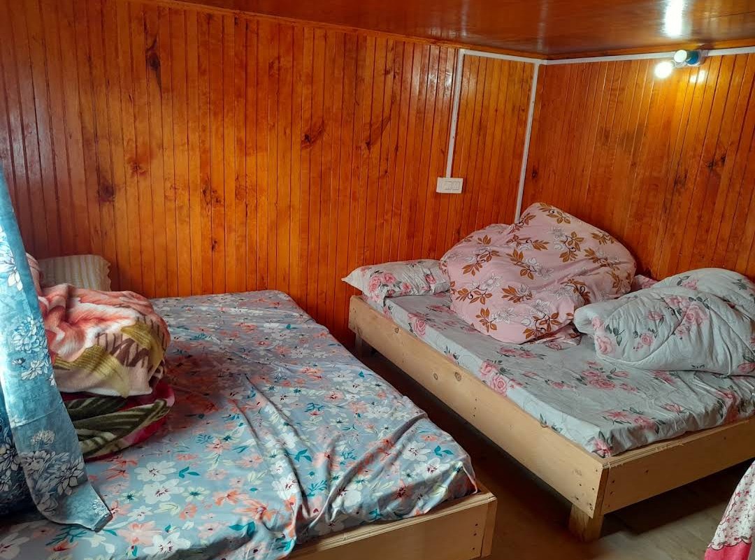 Aahl Viewpoint Homestay