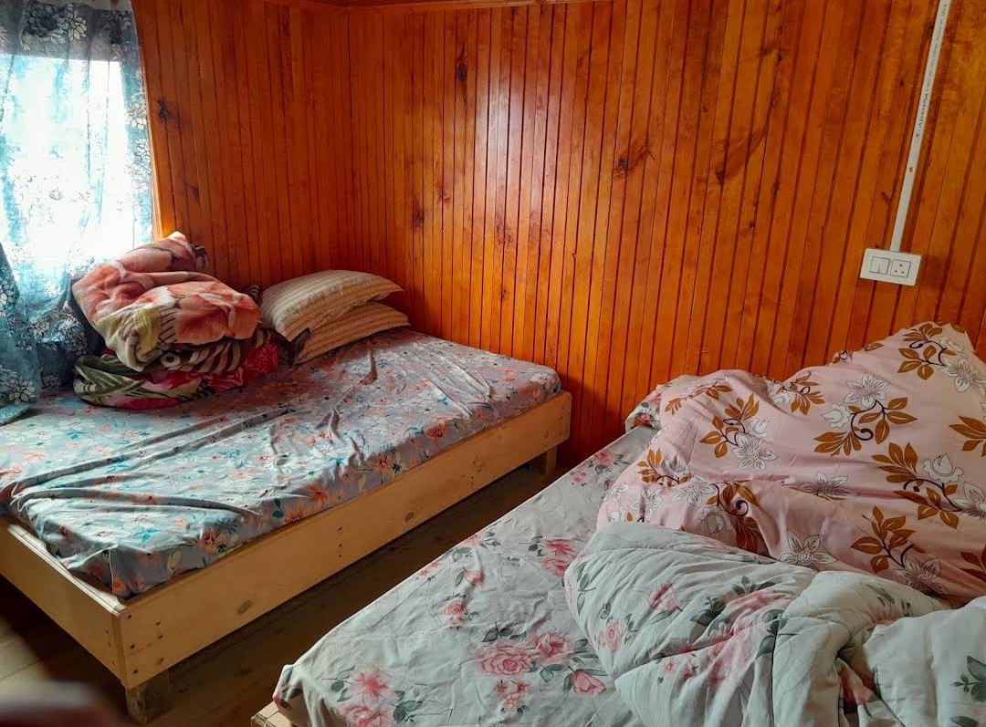 Aahl Viewpoint Homestay
