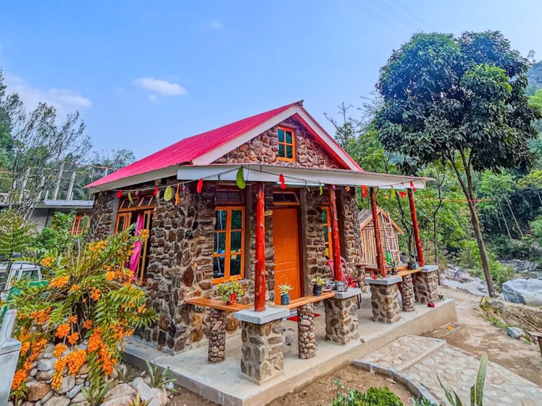 River Stone Homestay (Lichen Villa)