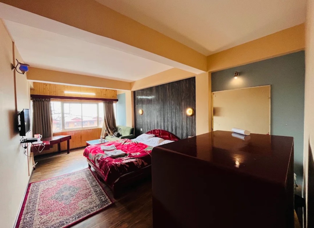Hotel Capital