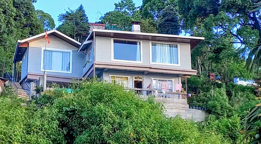 Takdah Villa